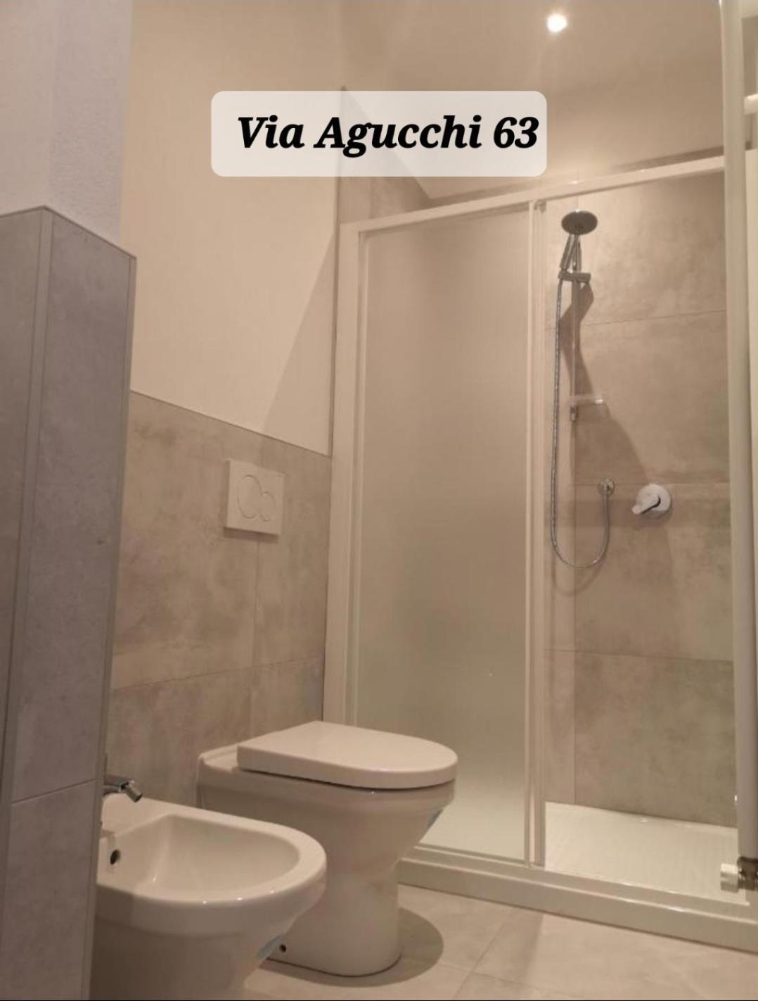 Via Agucchi & Via Emilia Apartments Bologna Exteriör bild